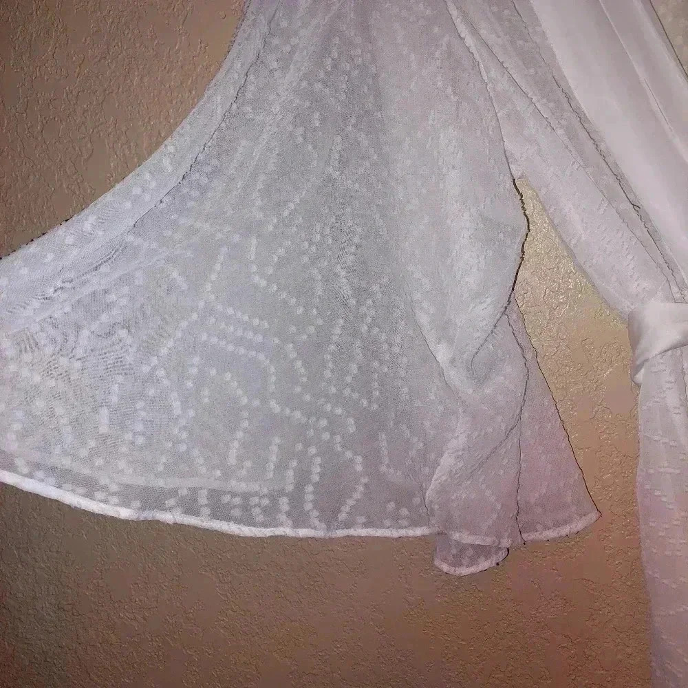 H By Halston White Sheer Robe Size L/XL  100% Polyester - Picture 4 of 11